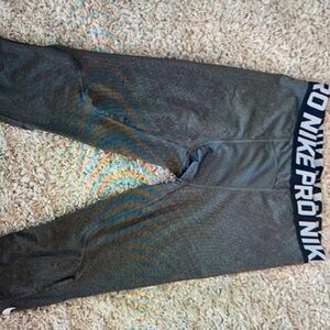 Nike Pro Grey Legging